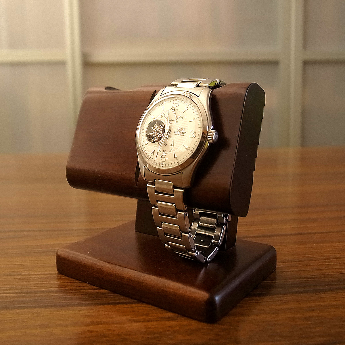 大理石時計スタンド 3色あり 腕時計スタンド 時計収納 時計 保管 腕時計 コレクション ウォッチスタンド オシャレ 飾る